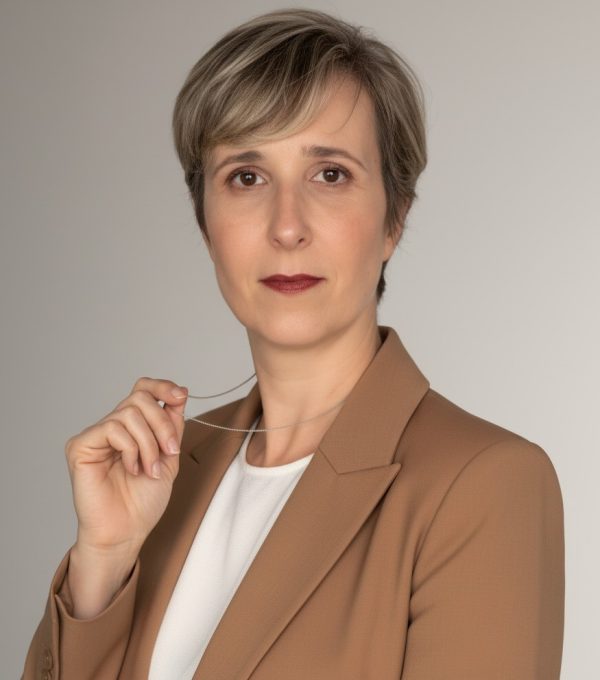 Regiane Perli Simão - psicologo